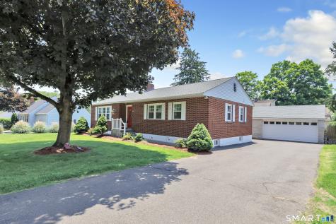 61 Wakeley Street Shelton CT 06484