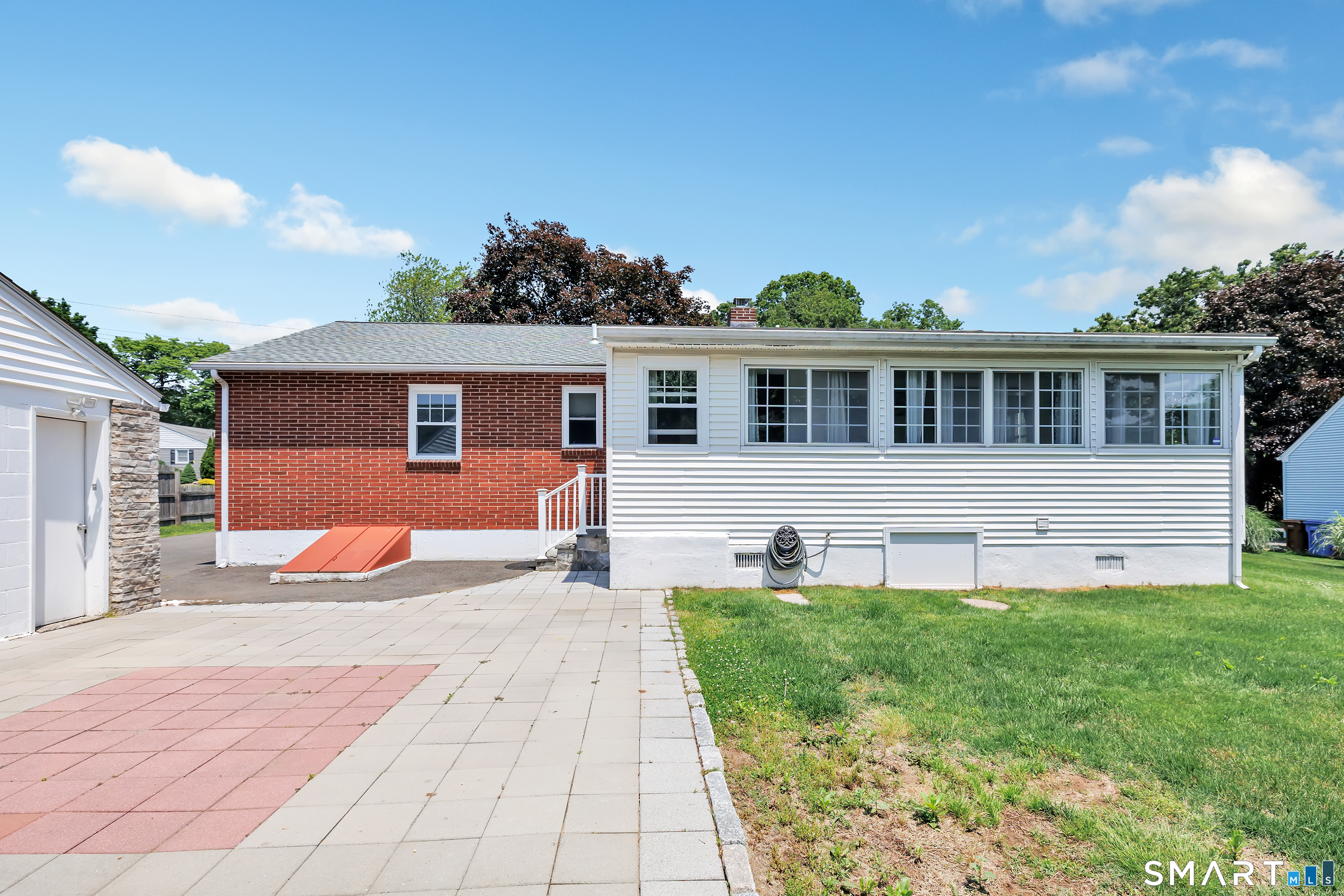 61 Wakeley Street Shelton CT 06484