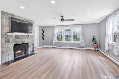 61 Wakeley Street Shelton CT 06484