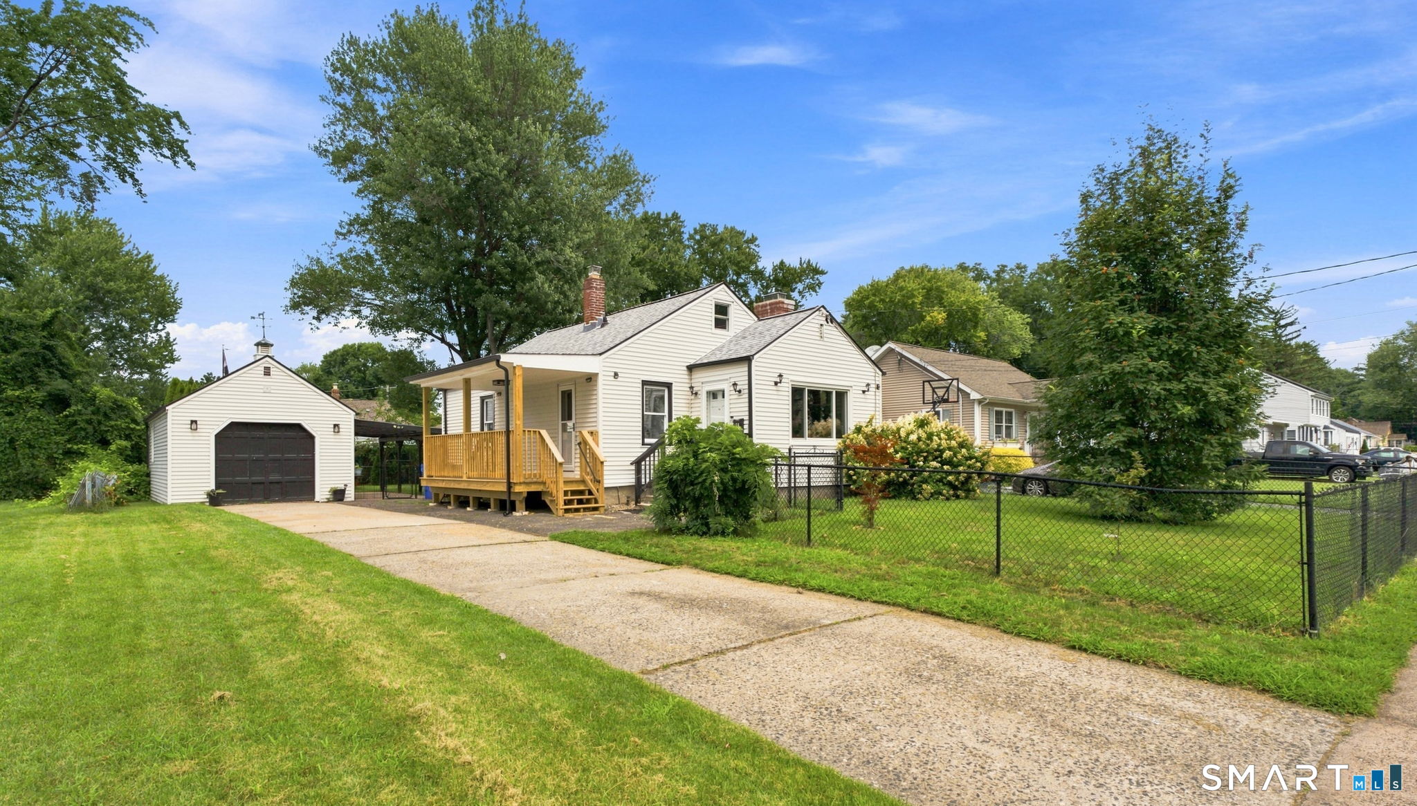 134 Oxford Drive East Hartford CT 06118