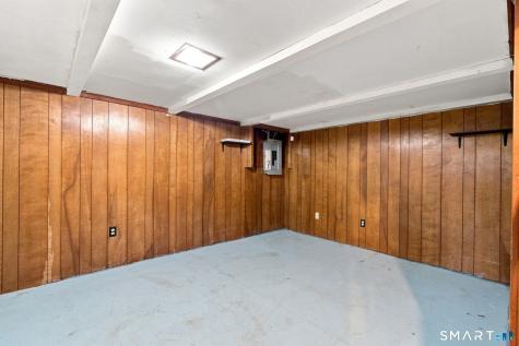 134 Oxford Drive East Hartford CT 06118
