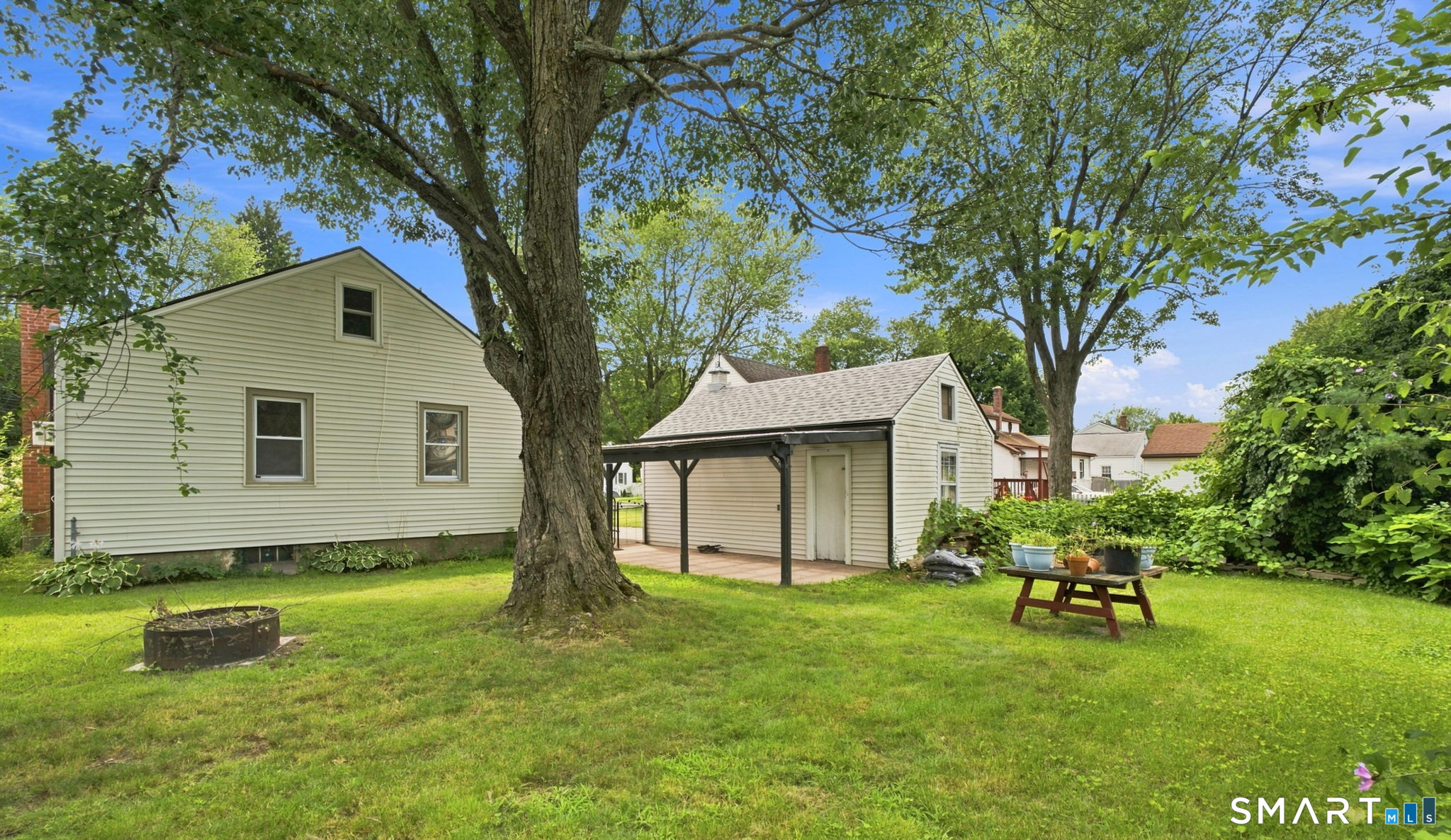 134 Oxford Drive East Hartford CT 06118
