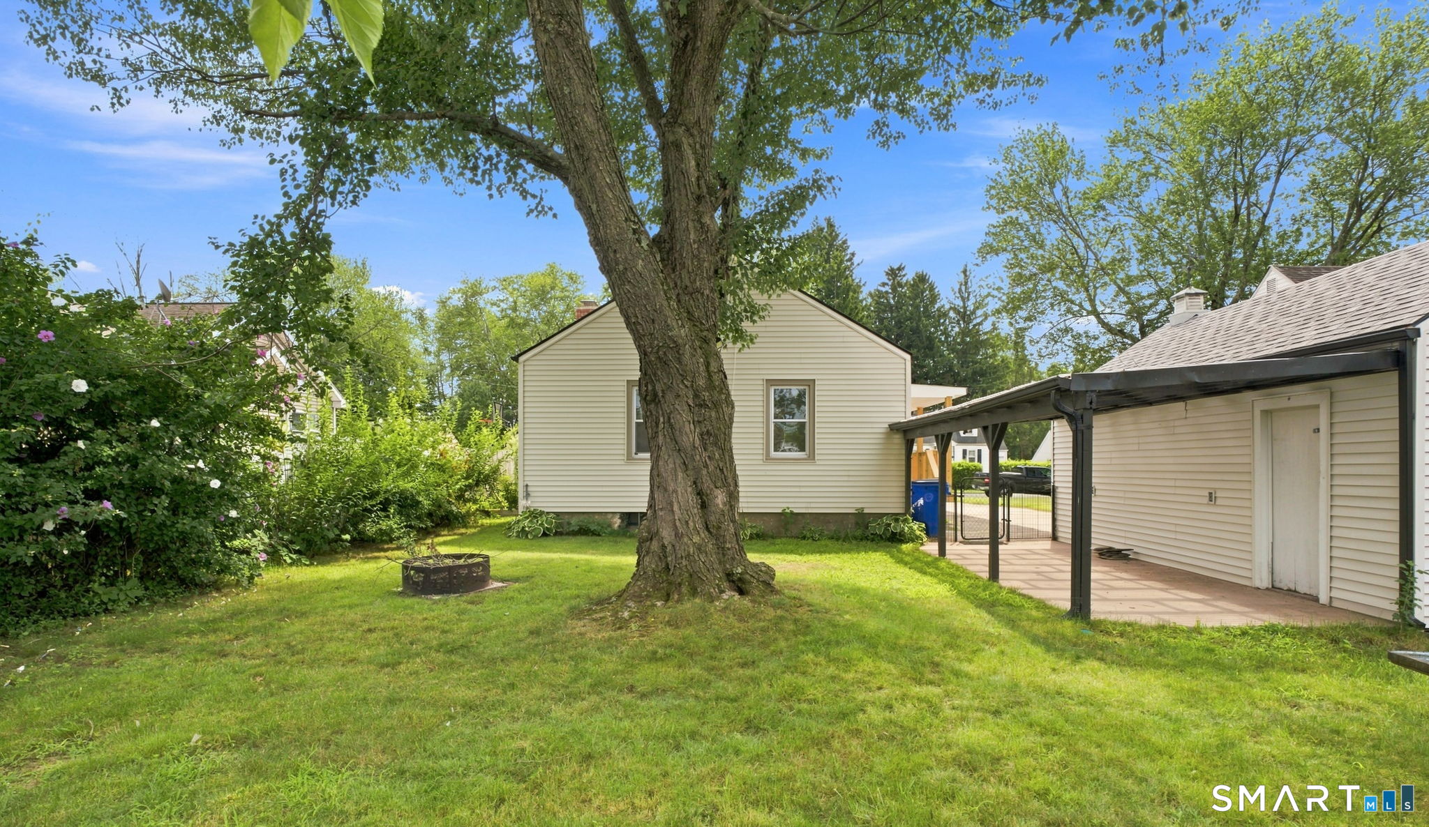134 Oxford Drive East Hartford CT 06118
