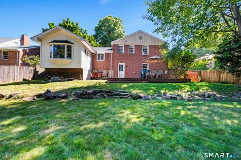 35 Fairwood Farms Drive West Hartford CT 06107