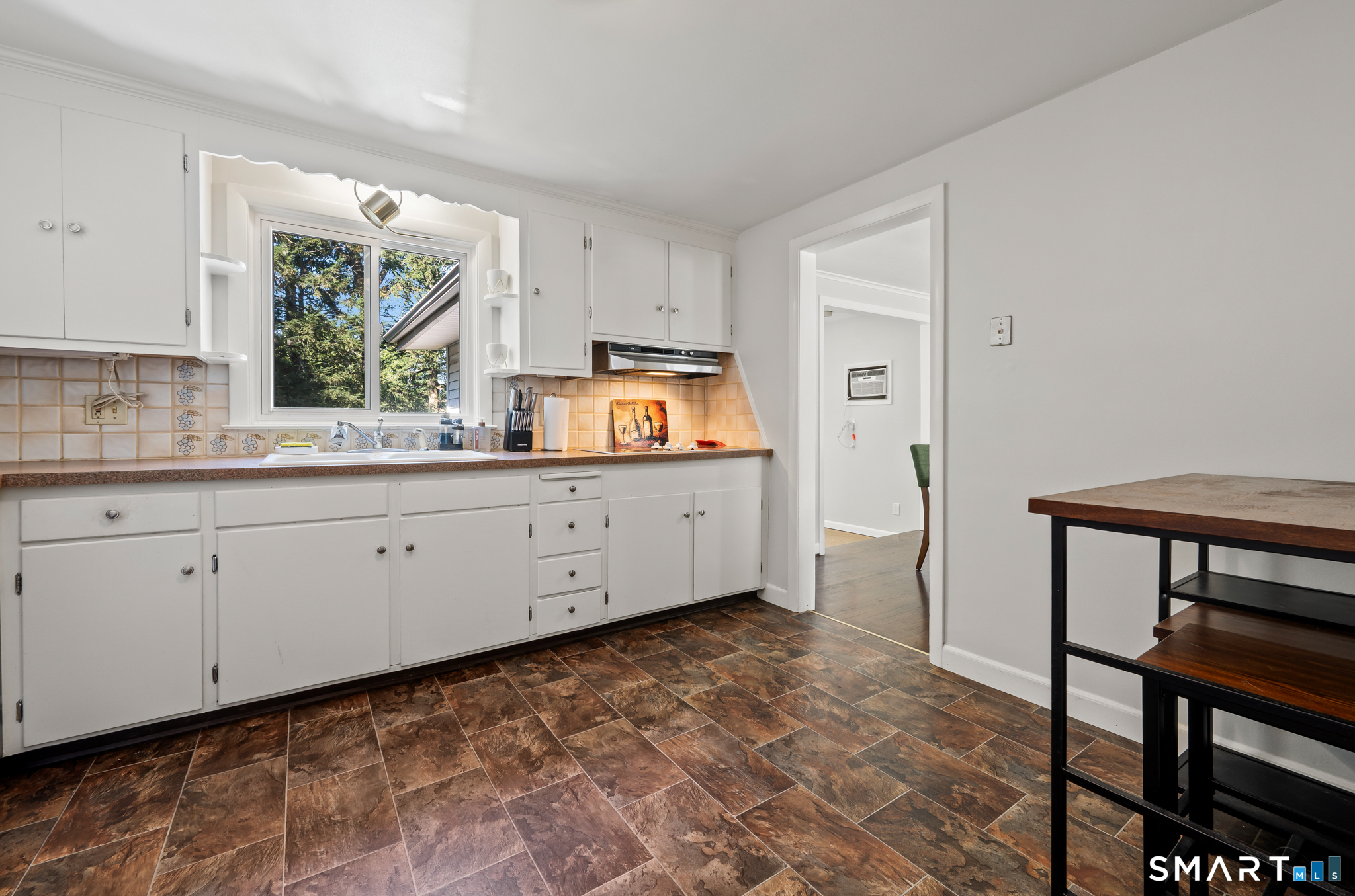 35 Fairwood Farms Drive West Hartford CT 06107