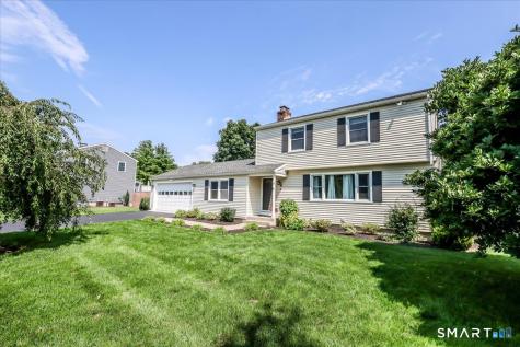 13 Far Horizons Drive Bethel CT 06801