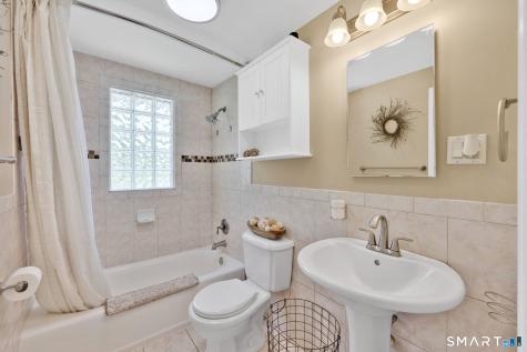 471 Goose Lane Coventry CT 06238
