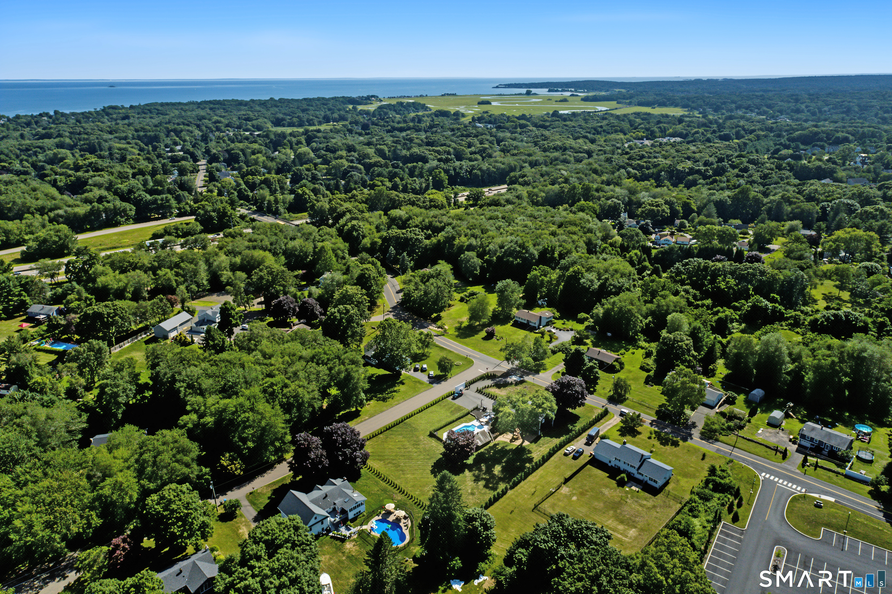 170 Mungertown Road Madison CT 06443