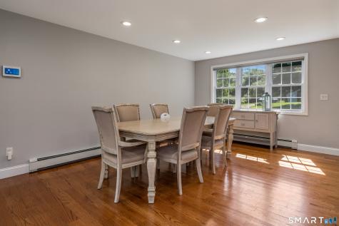 170 Mungertown Road Madison CT 06443