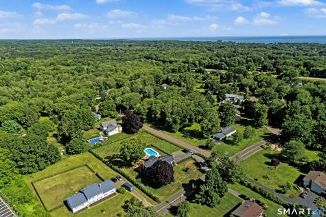 170 Mungertown Road Madison CT 06443