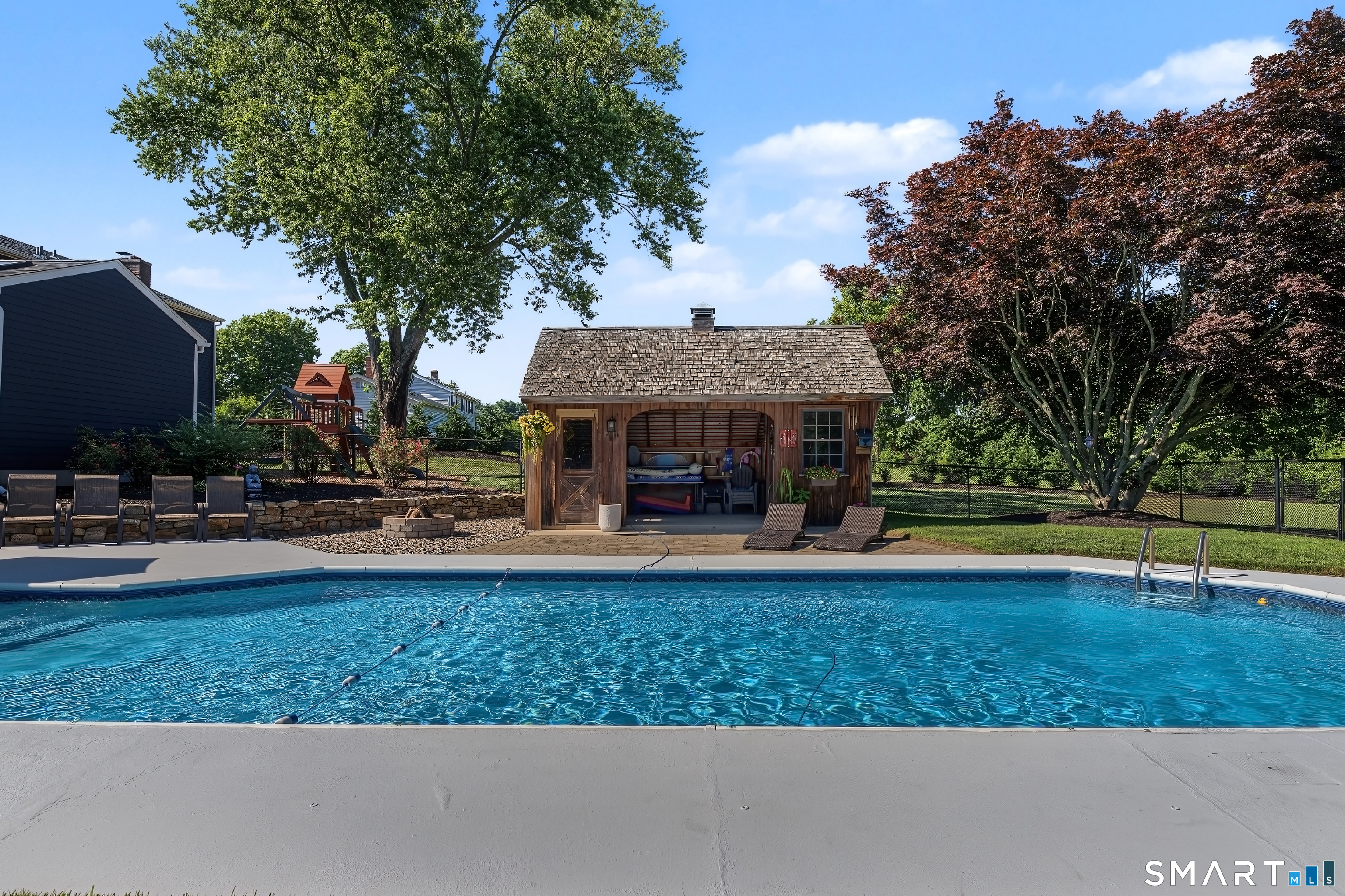 170 Mungertown Road Madison CT 06443