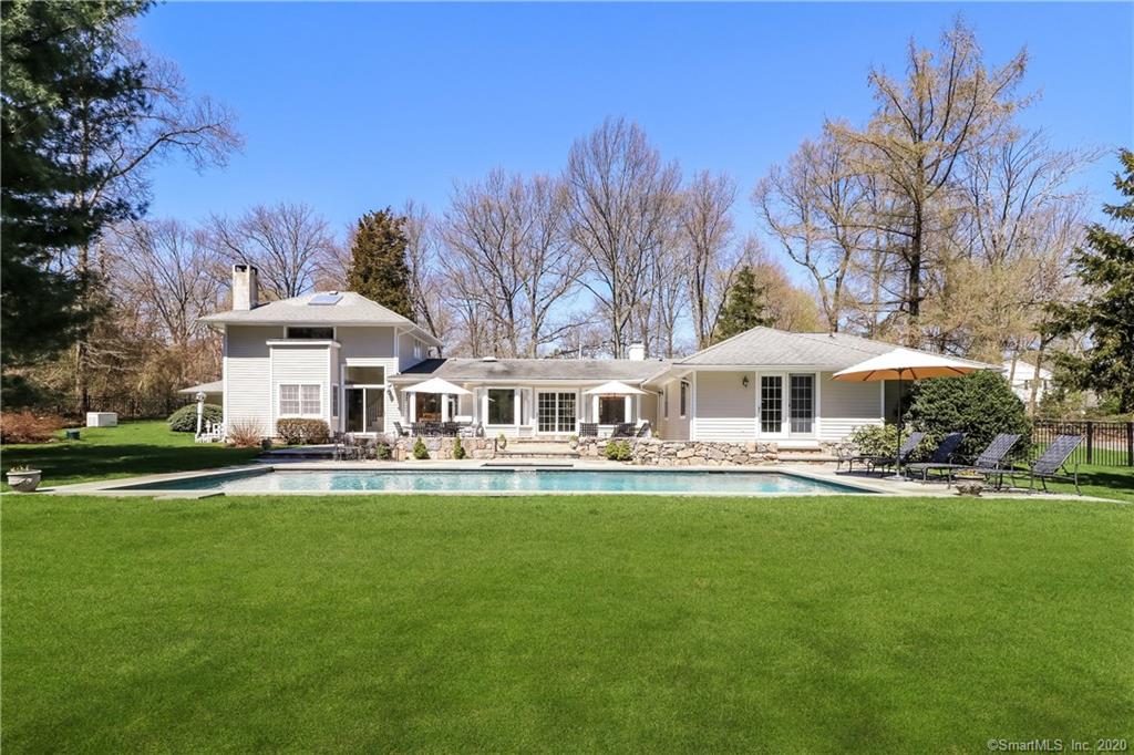 2 Four Acres Road Darien CT 06820