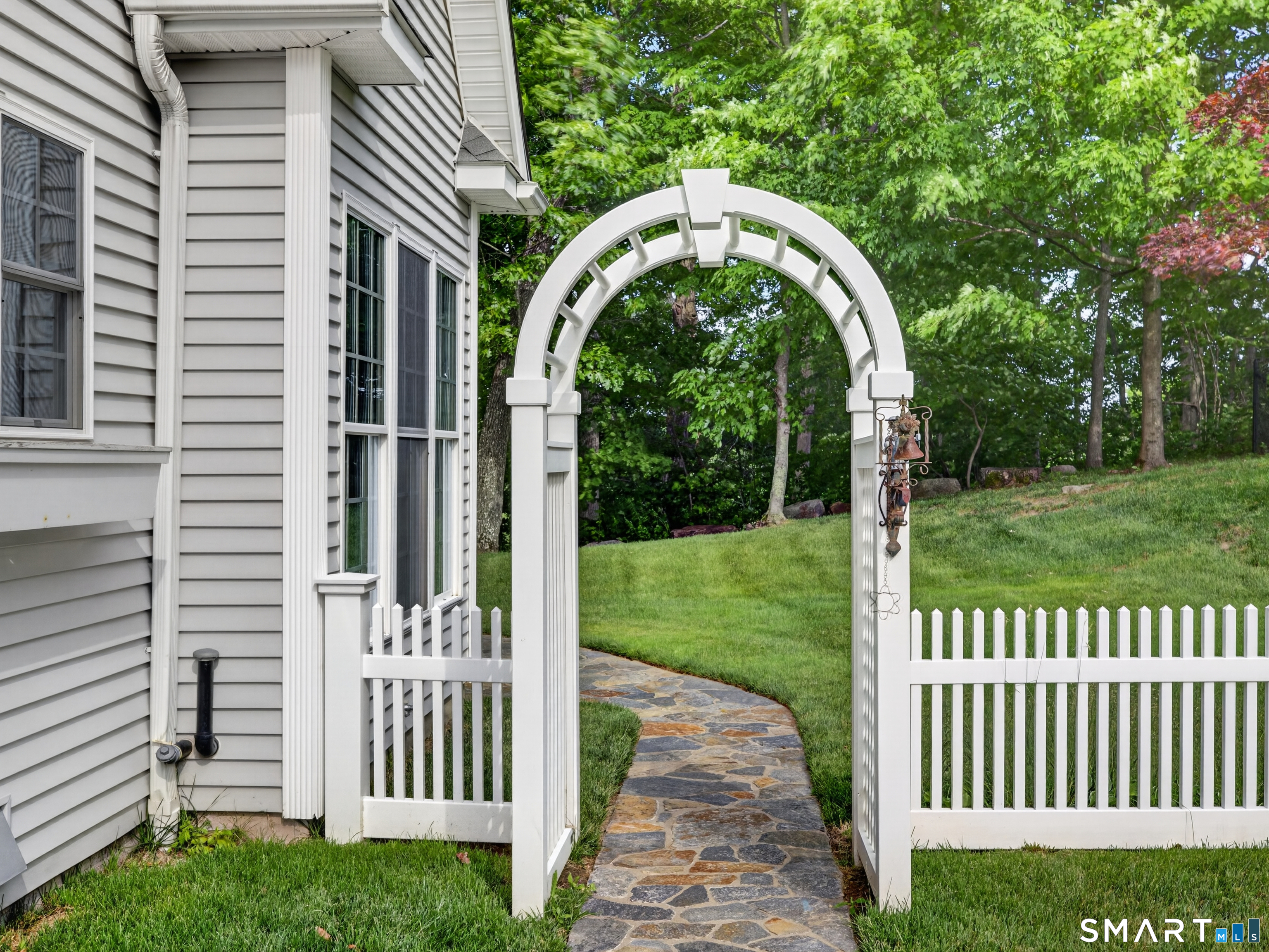 4 Scotch Pine Drive Shelton CT 06484