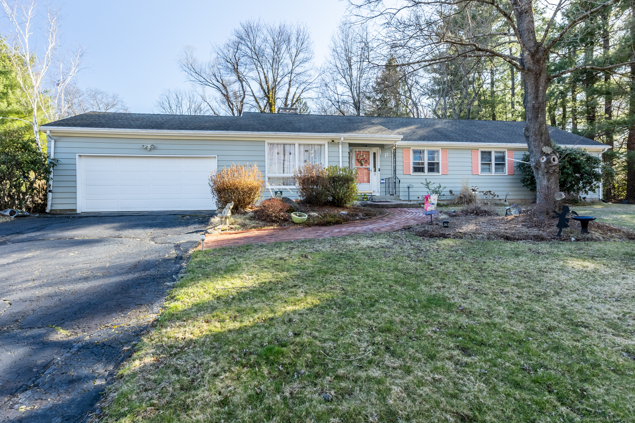 3 Mallard Drive Bloomfield CT 06002