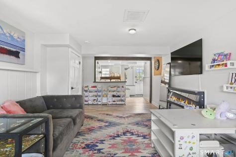 116 Far Horizons Drive Easton CT 06612