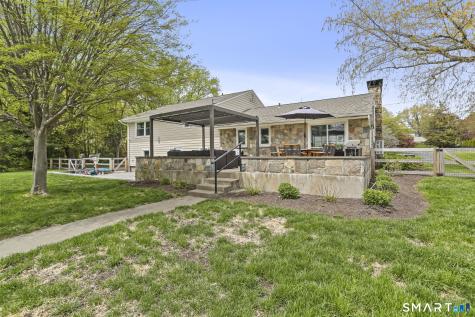 116 Far Horizons Drive Easton CT 06612