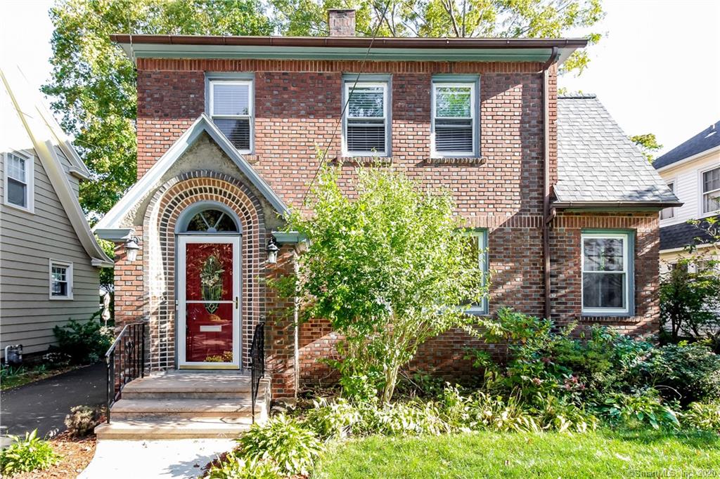 22 Manor Street Hamden CT 06517
