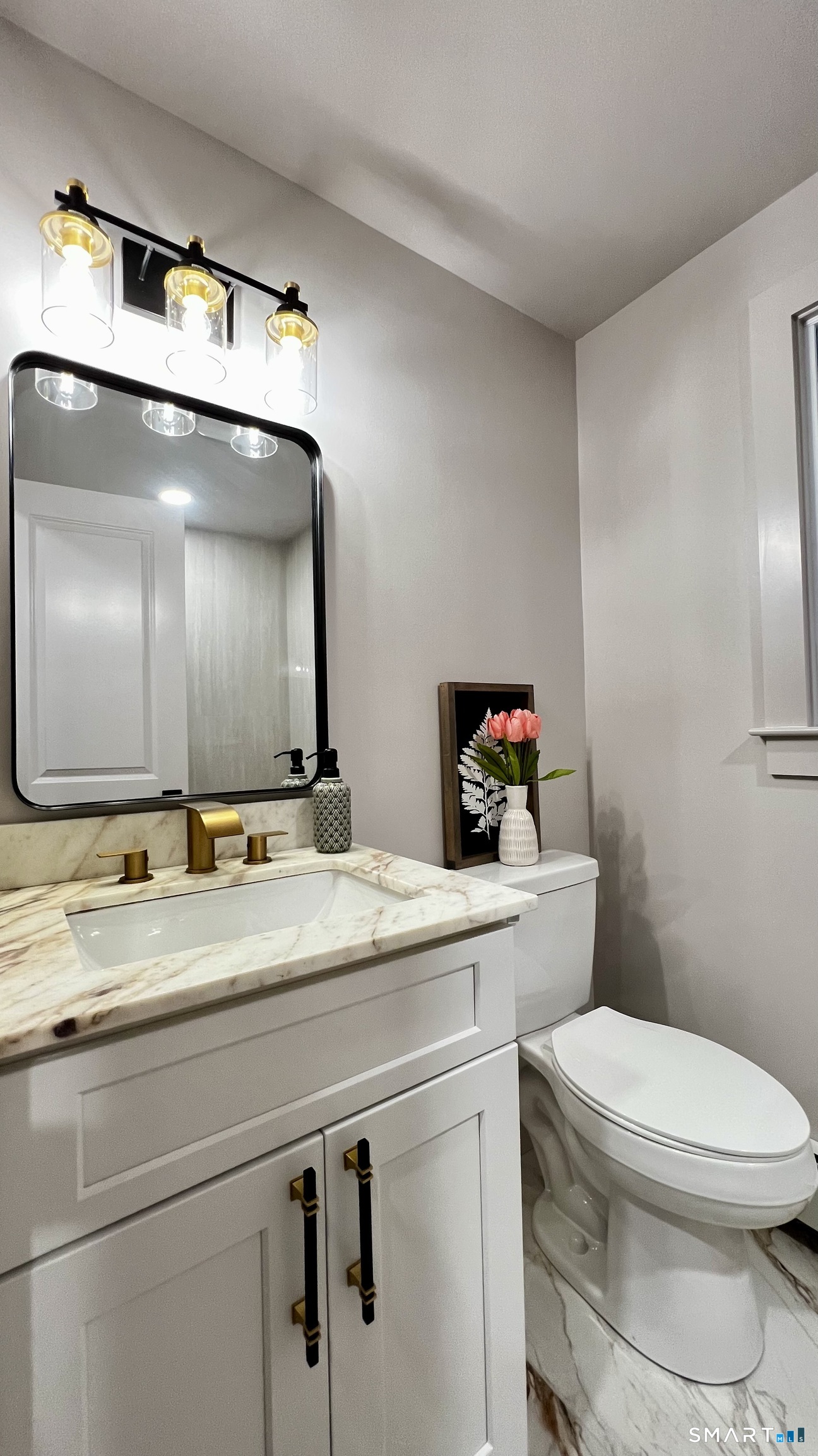 32 Forest North Court Hamden CT 06518