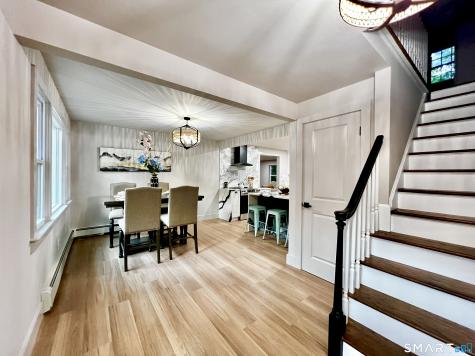 32 Forest North Court Hamden CT 06518