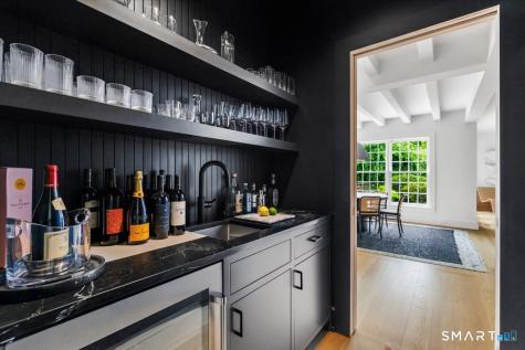 256 Country Club Road New Canaan CT 06840