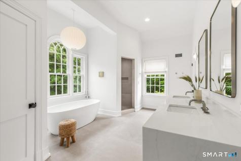 256 Country Club Road New Canaan CT 06840