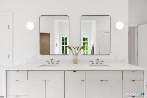 256 Country Club Road New Canaan CT 06840