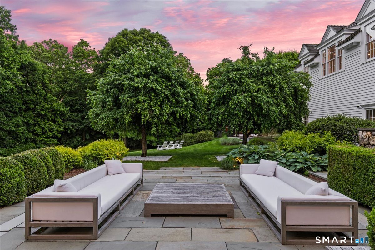 256 Country Club Road New Canaan CT 06840