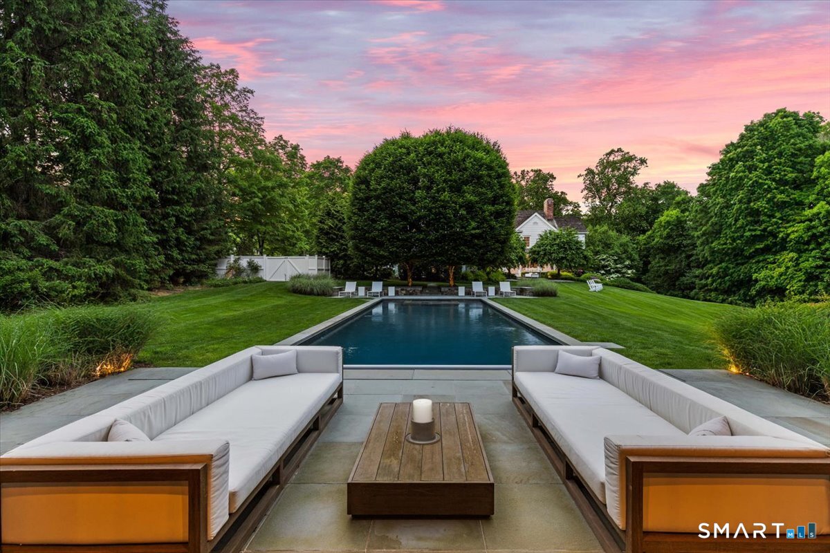 256 Country Club Road New Canaan CT 06840