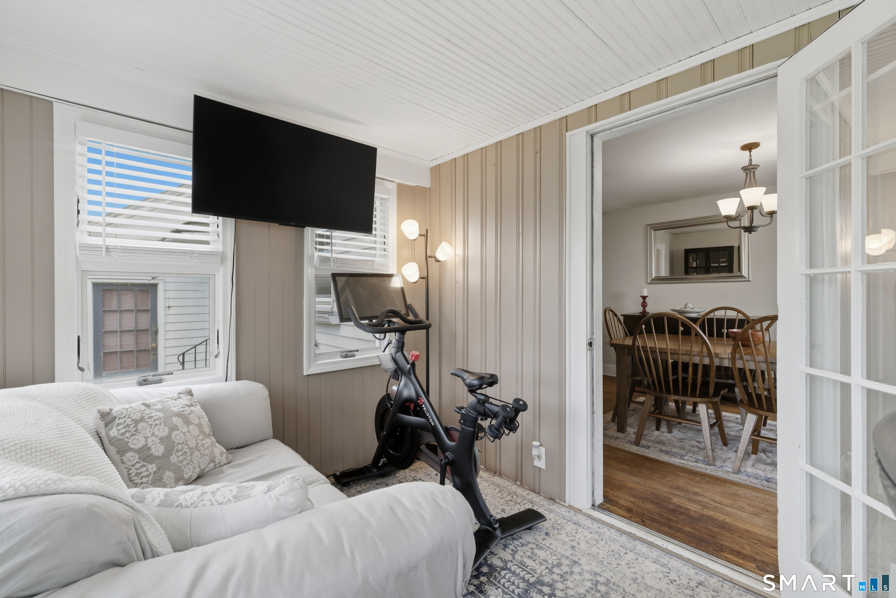 17 Riverdale Road Enfield CT 06082