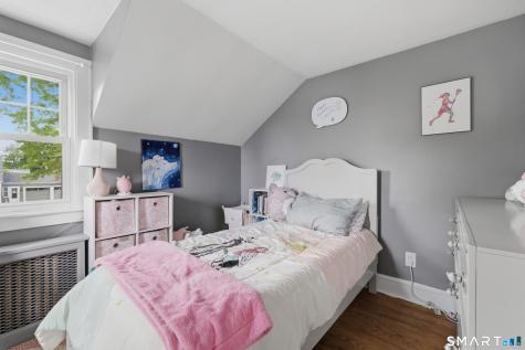 17 Riverdale Road Enfield CT 06082