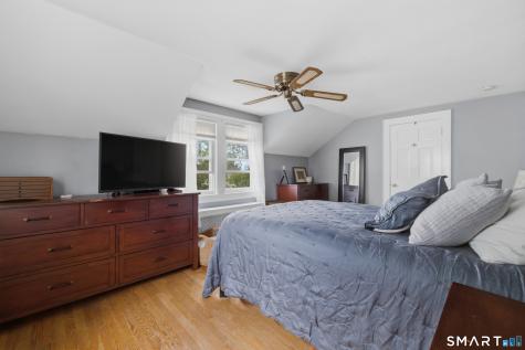 17 Riverdale Road Enfield CT 06082