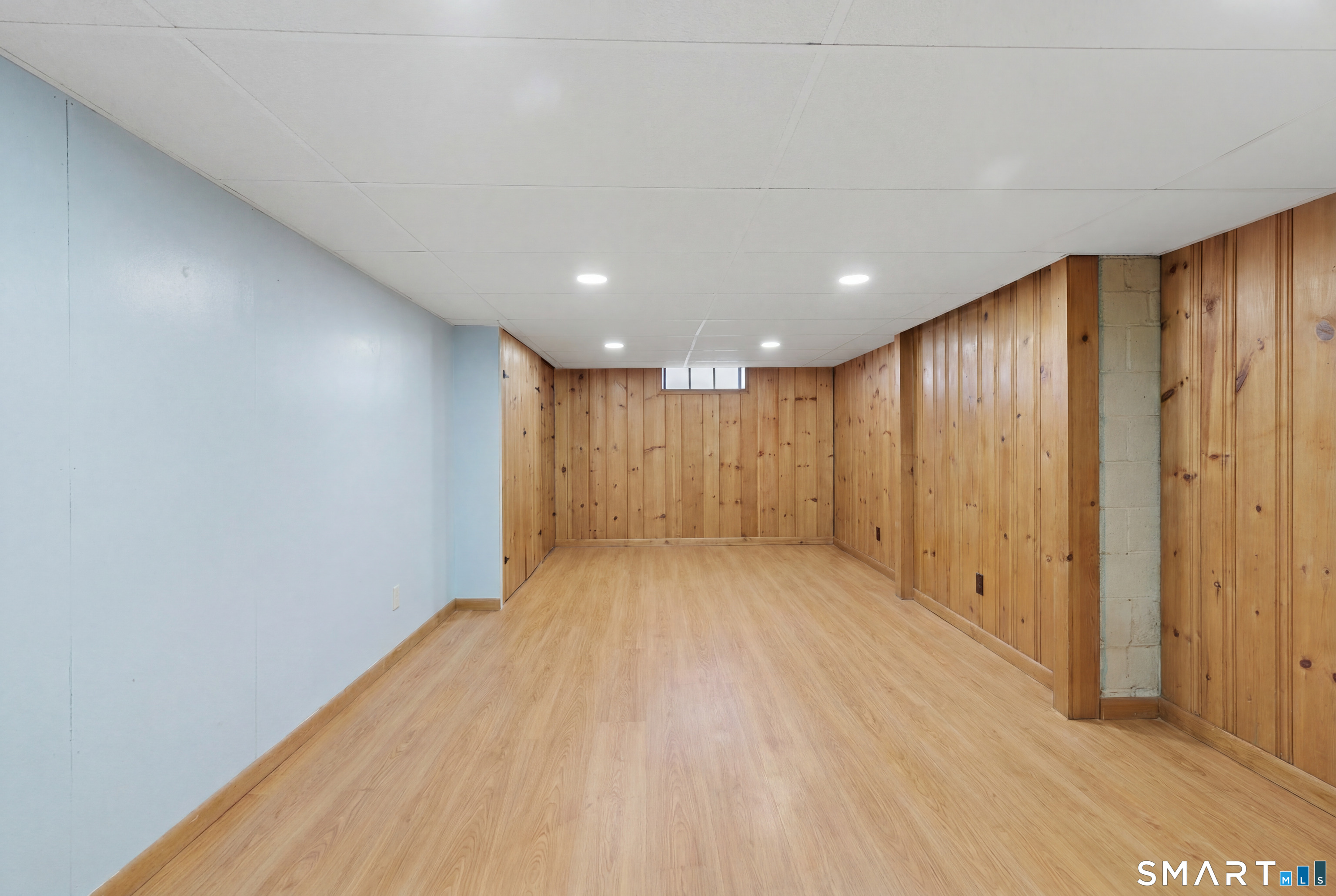 17 Riverdale Road Enfield CT 06082