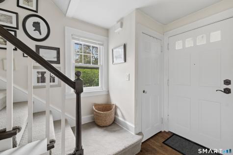 17 Riverdale Road Enfield CT 06082