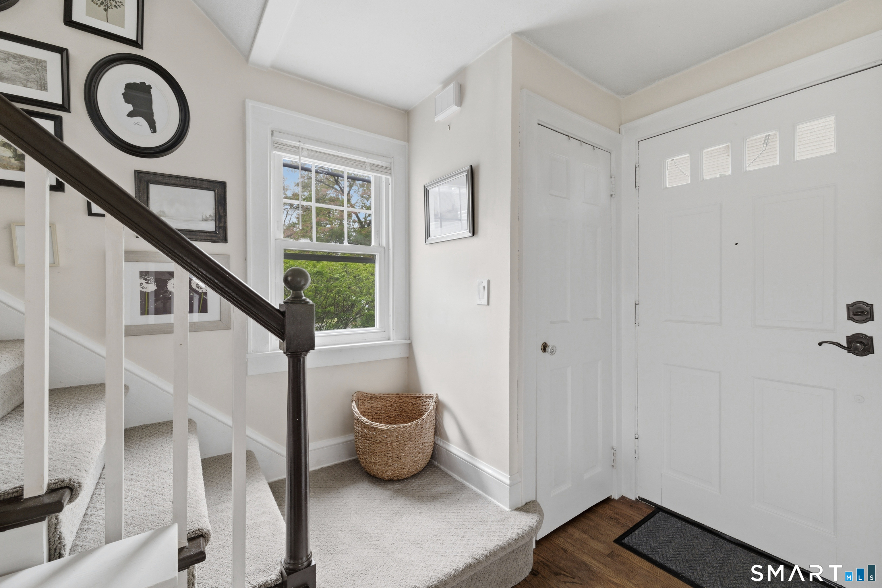 17 Riverdale Road Enfield CT 06082