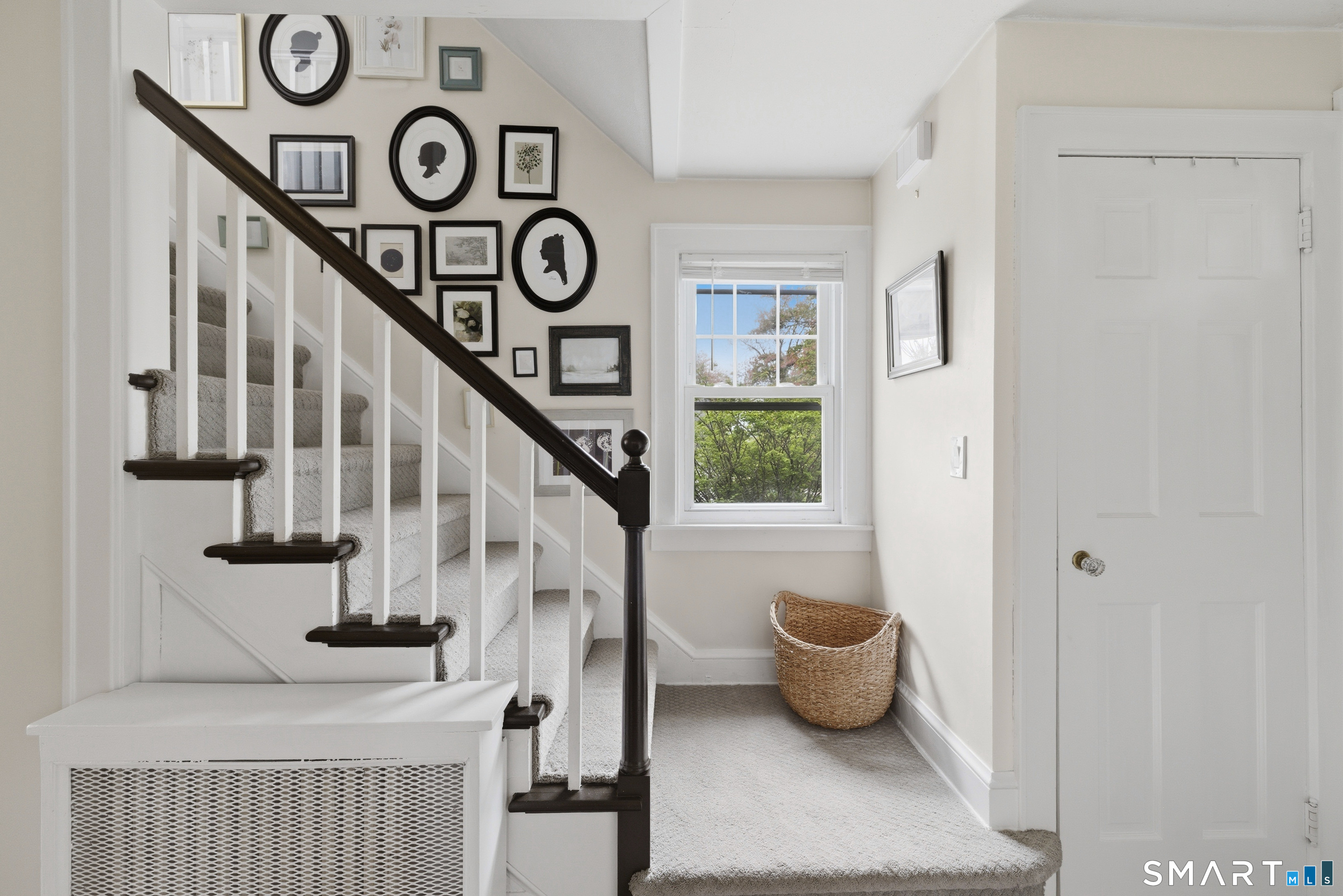 17 Riverdale Road Enfield CT 06082