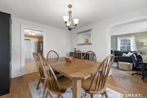 17 Riverdale Road Enfield CT 06082