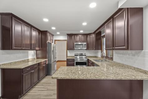 132 Linsley Lake Road Branford CT 06471