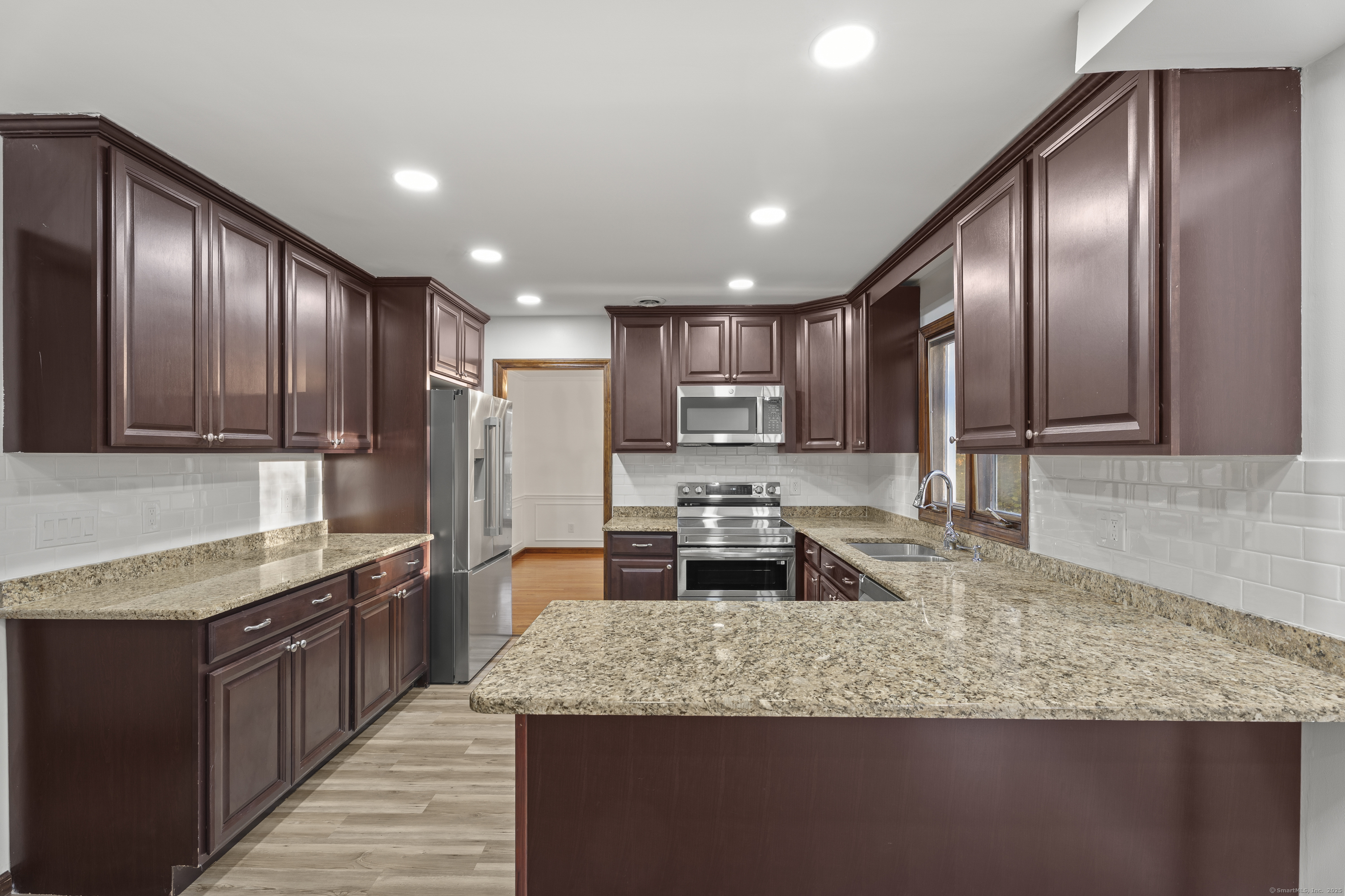 132 Linsley Lake Road Branford CT 06471