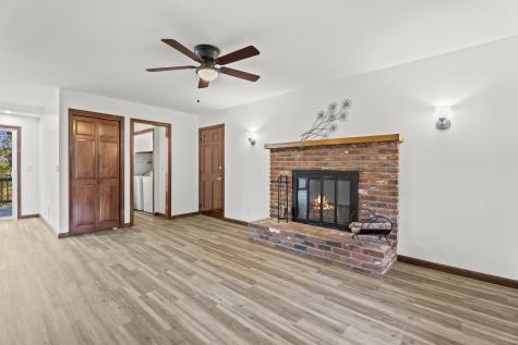 132 Linsley Lake Road Branford CT 06471