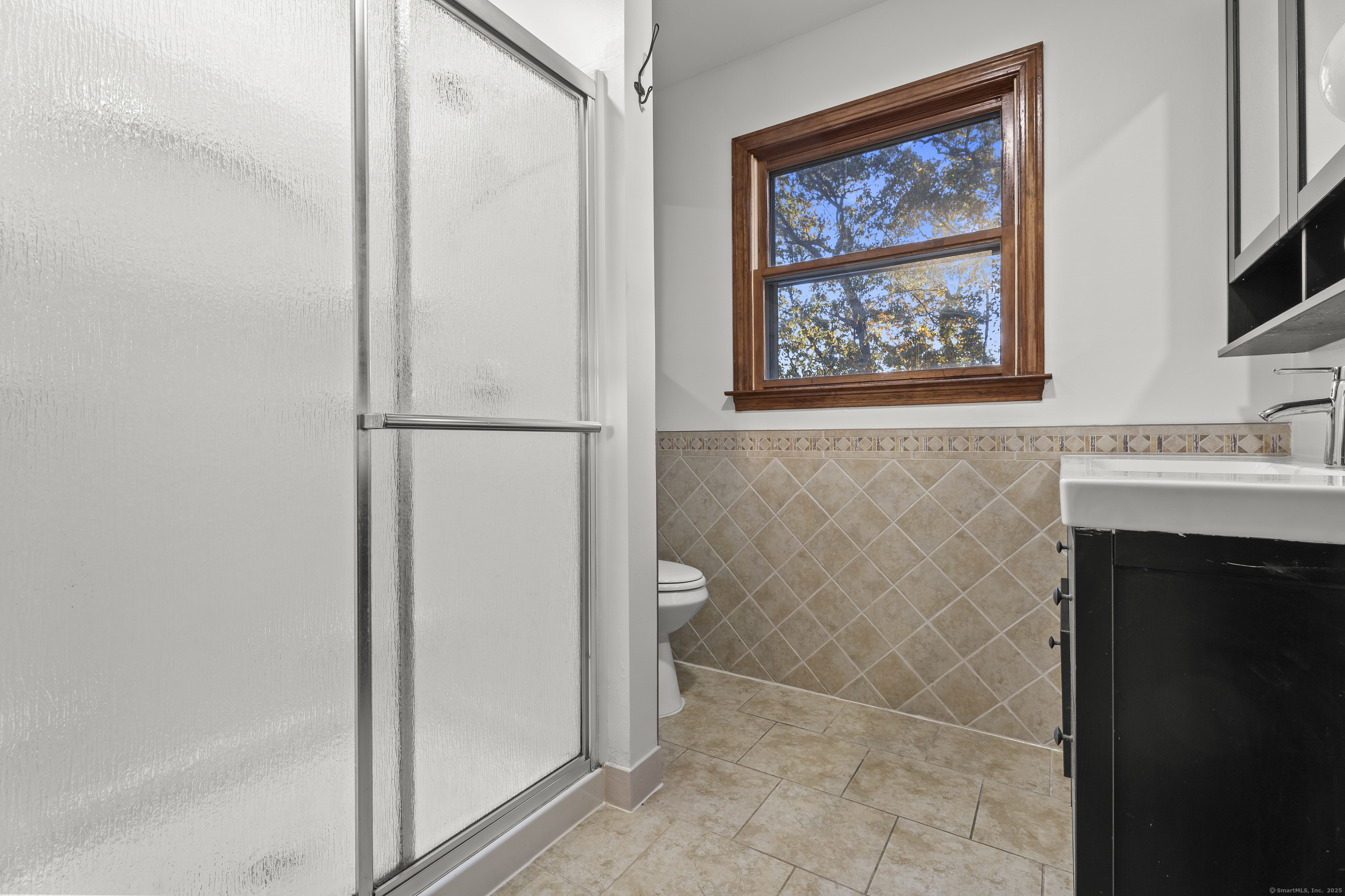 132 Linsley Lake Road Branford CT 06471