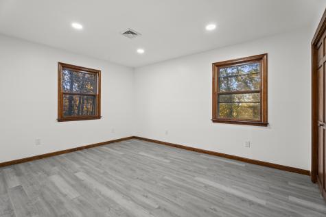 132 Linsley Lake Road Branford CT 06471