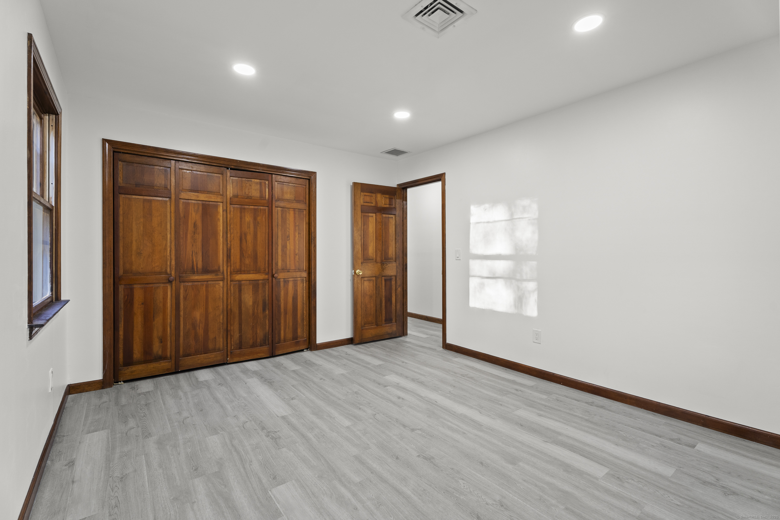 132 Linsley Lake Road Branford CT 06471