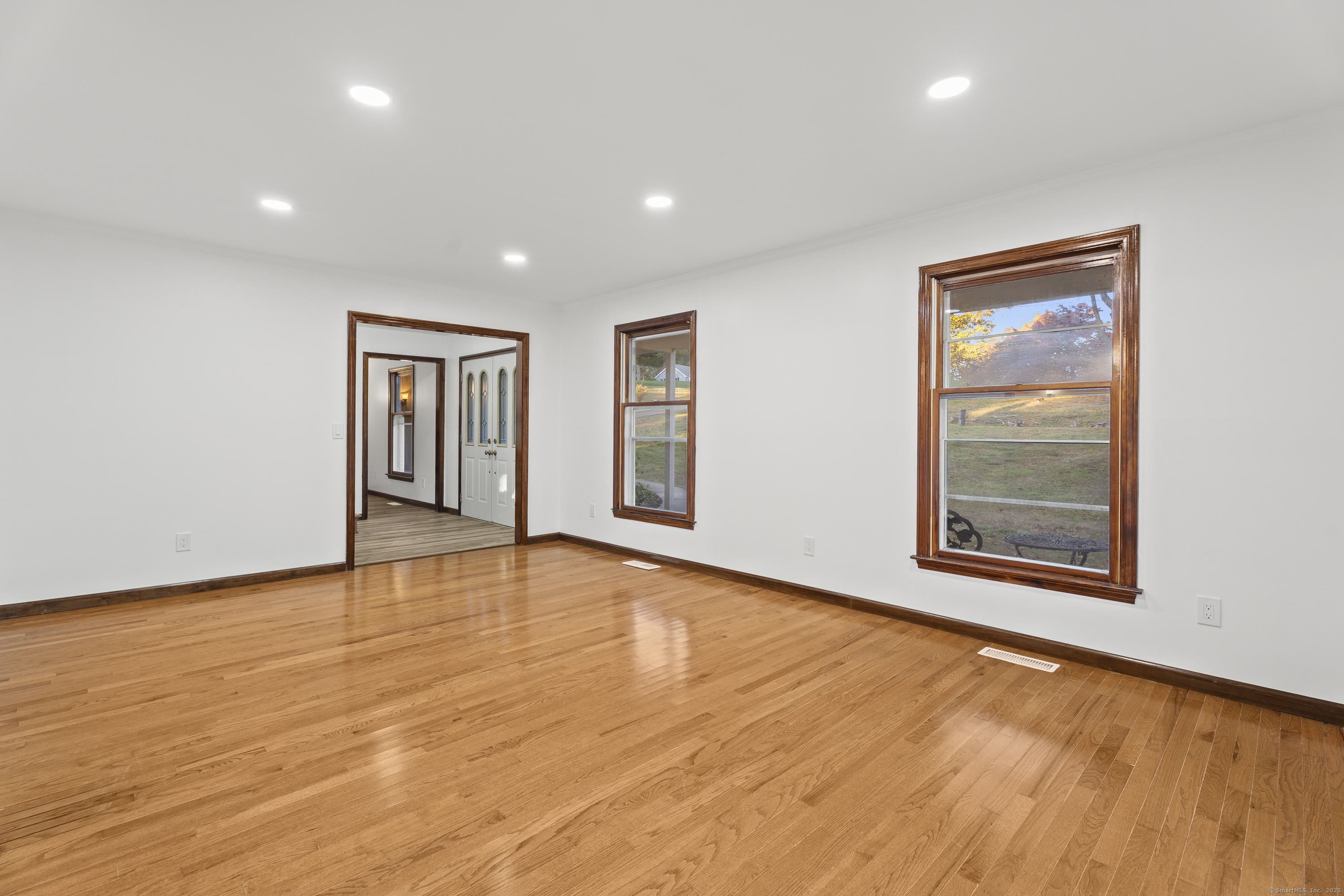 132 Linsley Lake Road Branford CT 06471