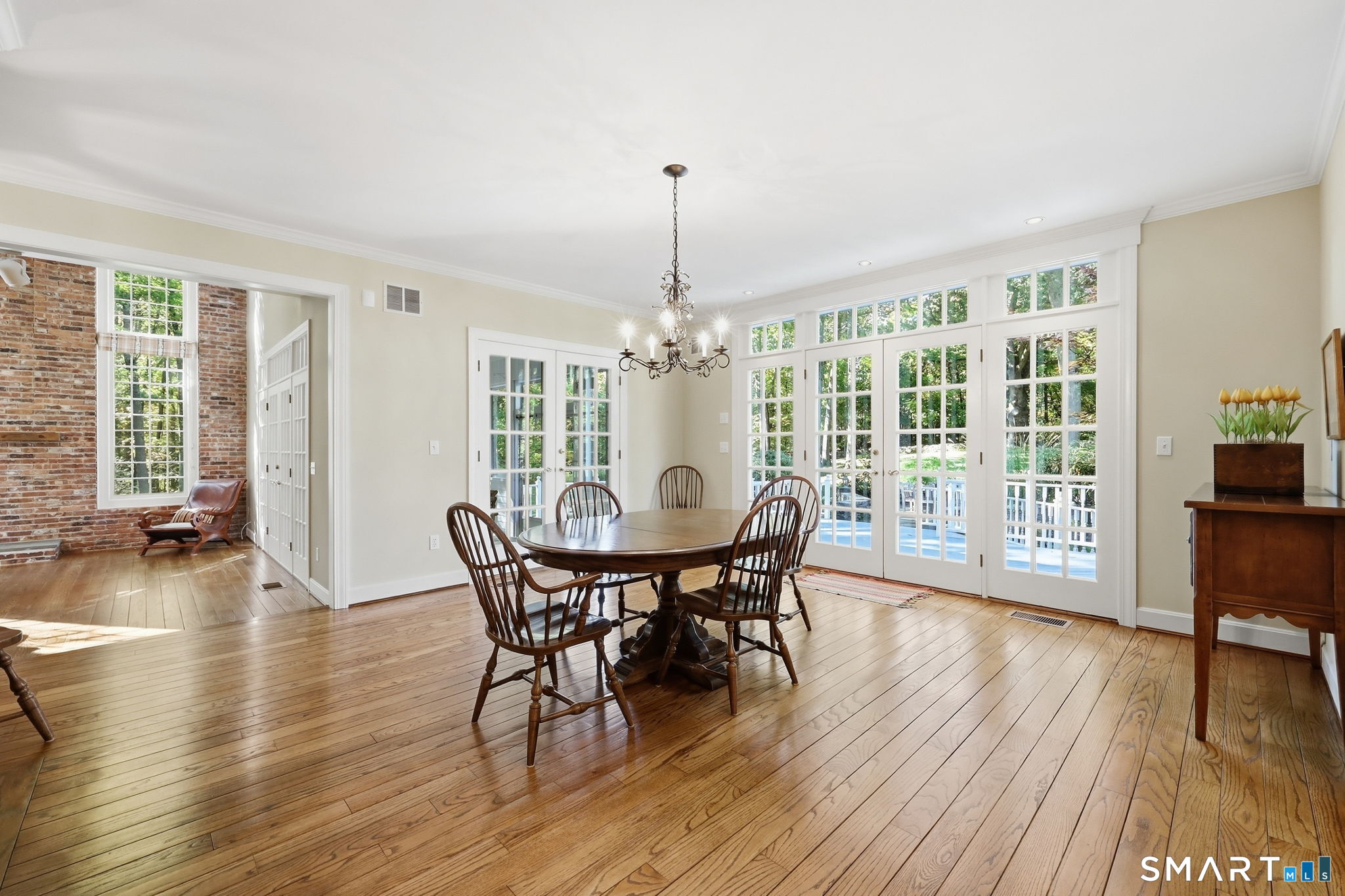 45 Longview Road Avon CT 06001