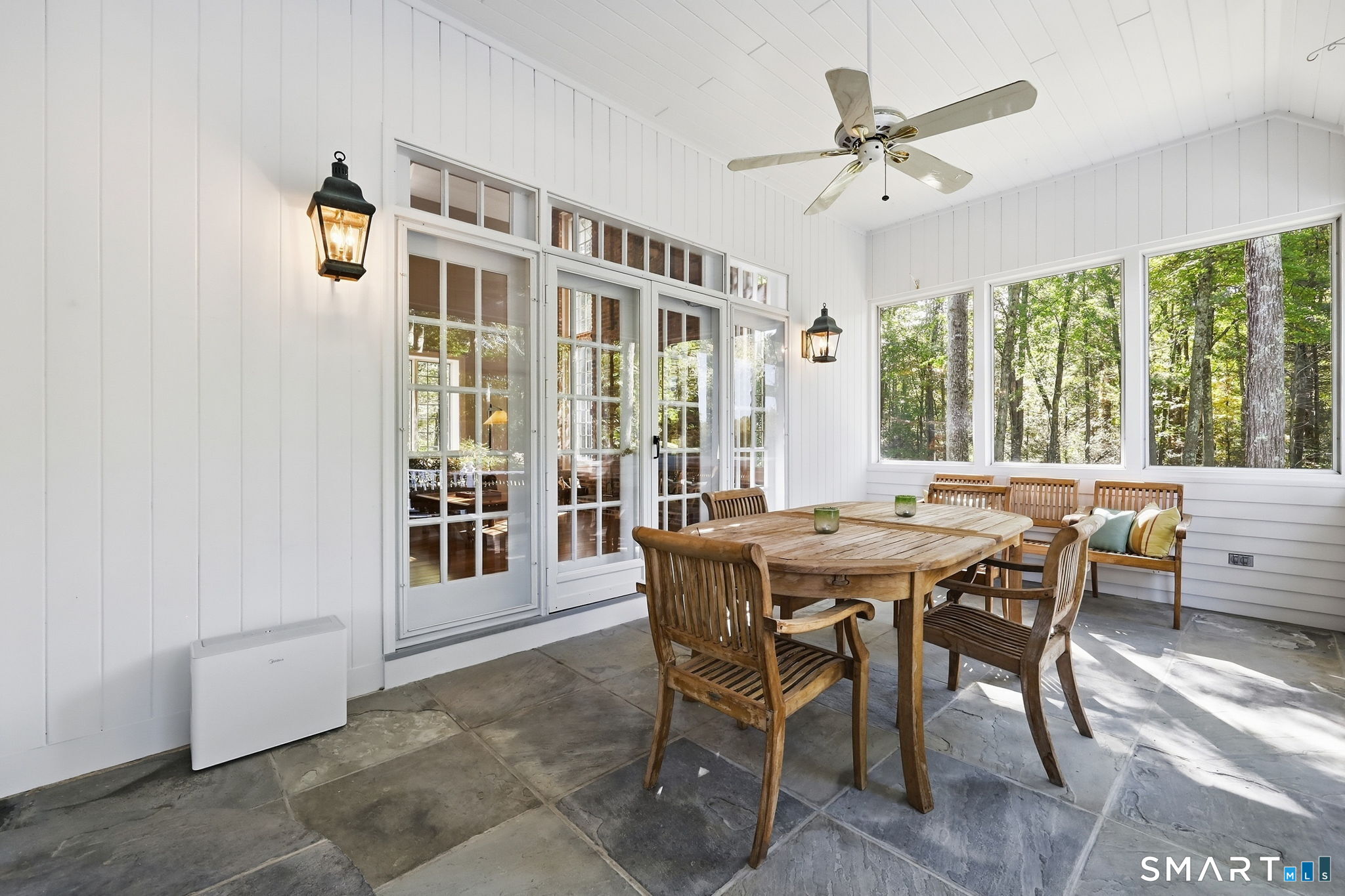 45 Longview Road Avon CT 06001
