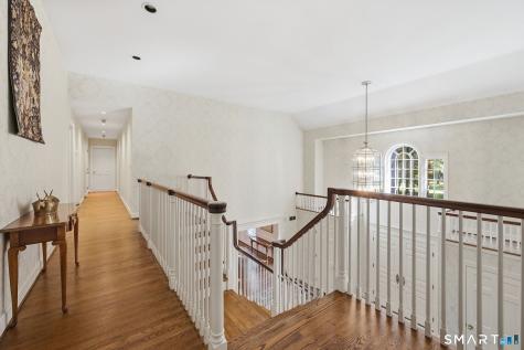 45 Longview Road Avon CT 06001