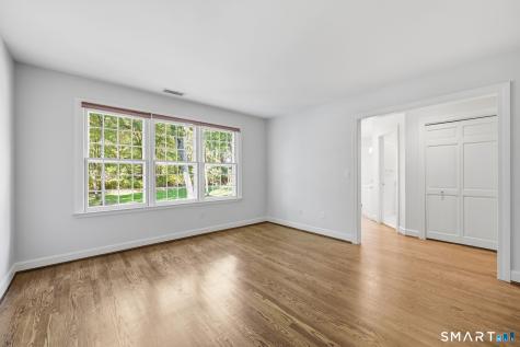 45 Longview Road Avon CT 06001