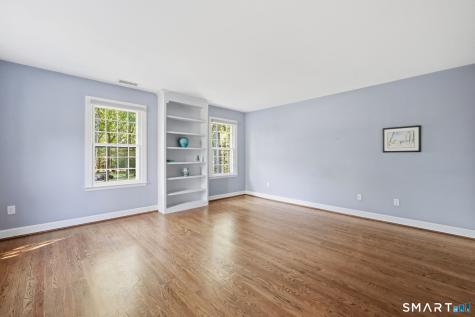 45 Longview Road Avon CT 06001