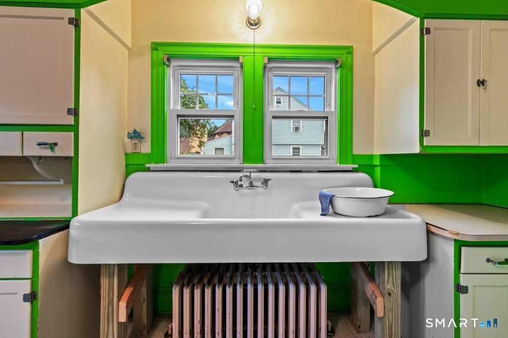 1894 Stanley Street New Britain CT 06053