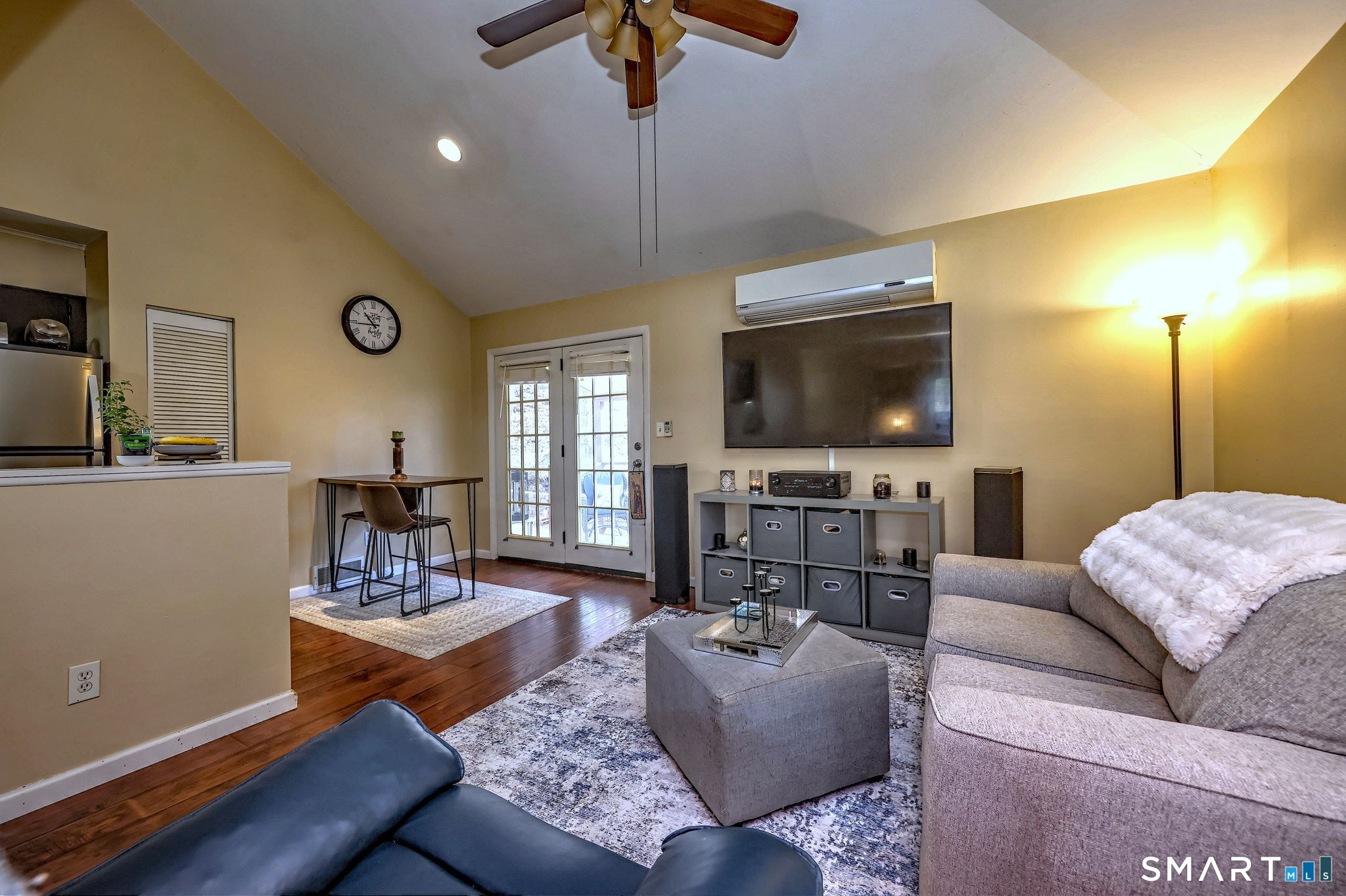 41 Chatham Lane Bristol CT 06010